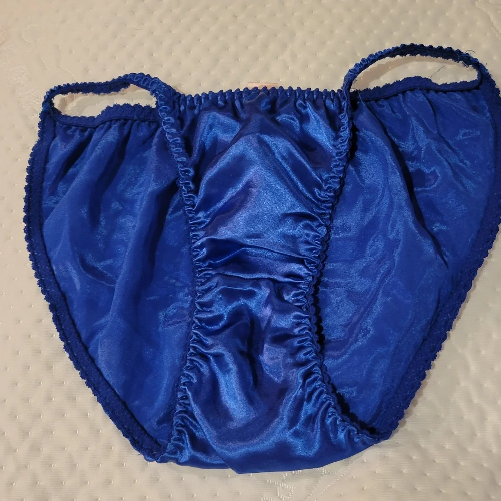 Blue VINTAGE SILKY POLYESTER PANTY - Picture 1 of 5
